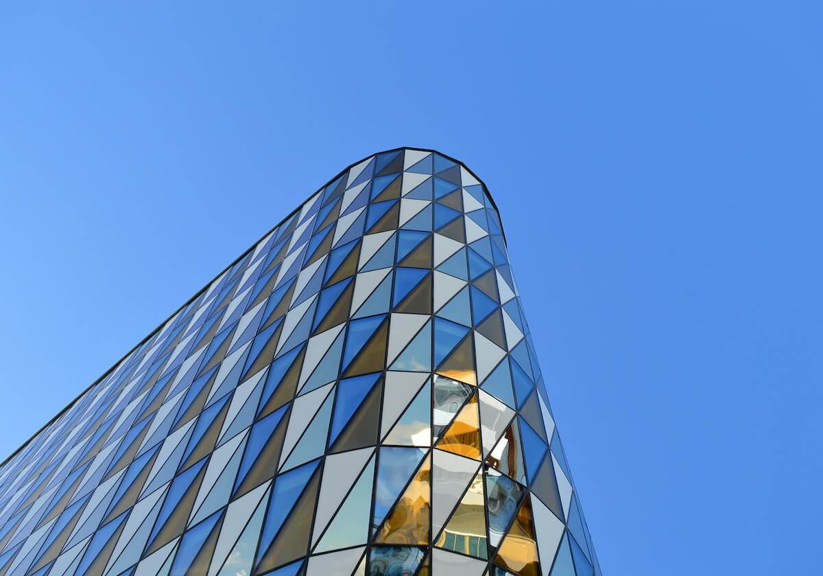 欧冠高清直播-篮网总经理:有信心续约三巨头 米尔斯非常重要