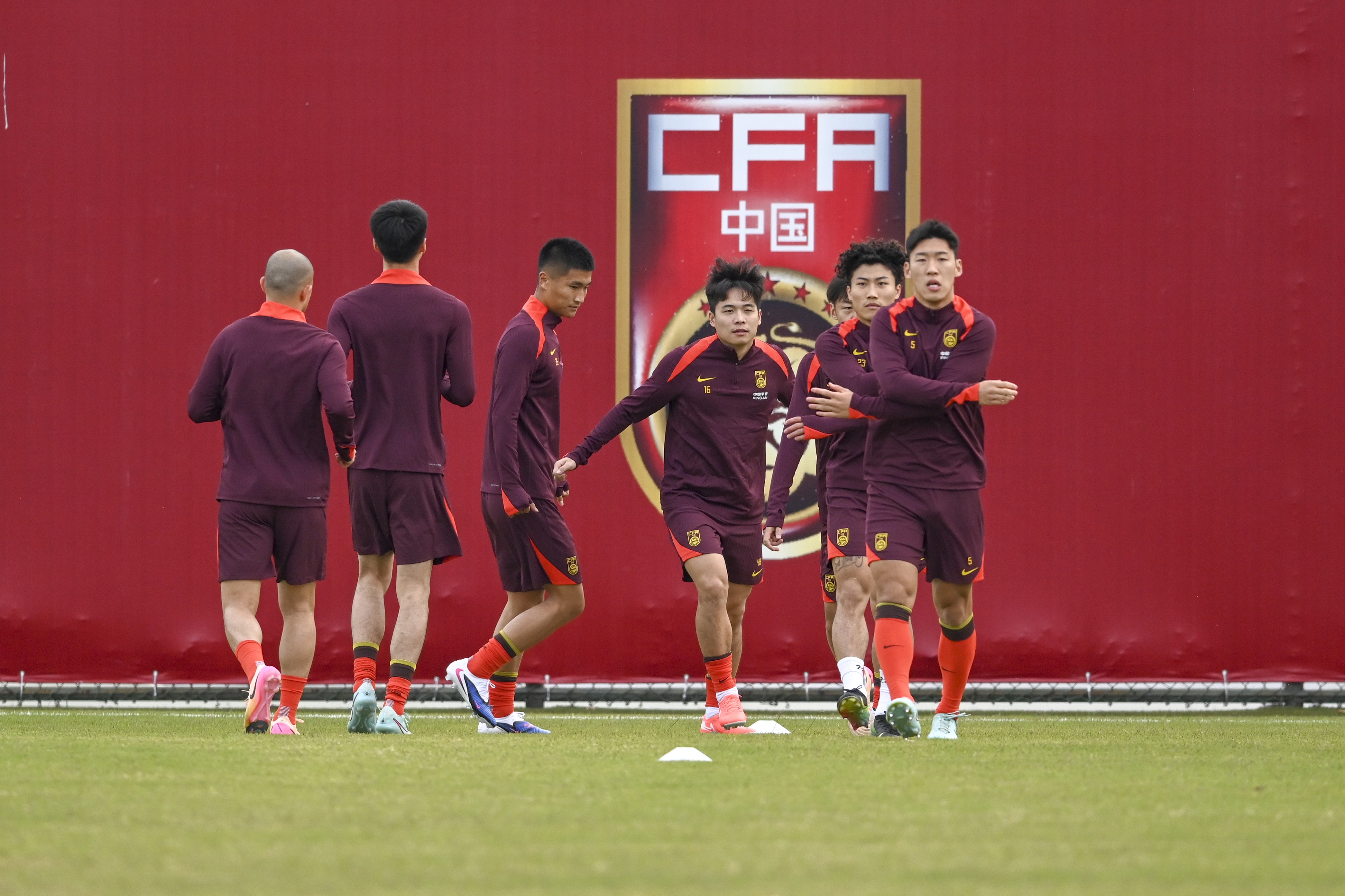 欧冠官方正版入口-应国际足联邀请，中国国家男子足球队将于3月参加两场系列赛